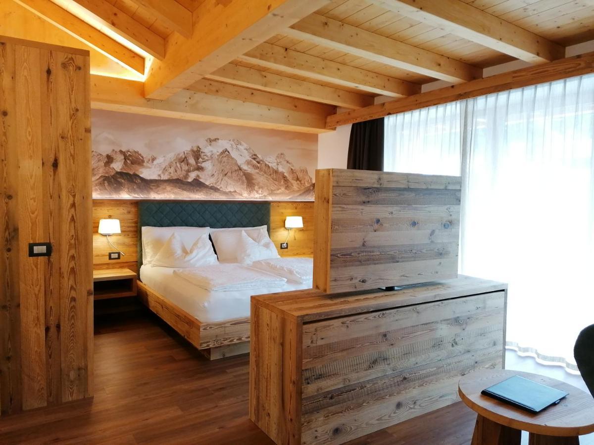 Dolomites B&B - Suites, Apartments And Spa Tesero Exterior photo